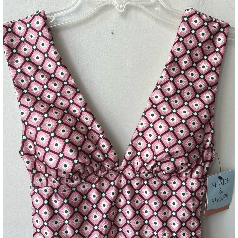 Shade & Shore Geo Print Plunge Full Coverage Tummy Control One Piece Swimsuit XS - Picture 6 of 13